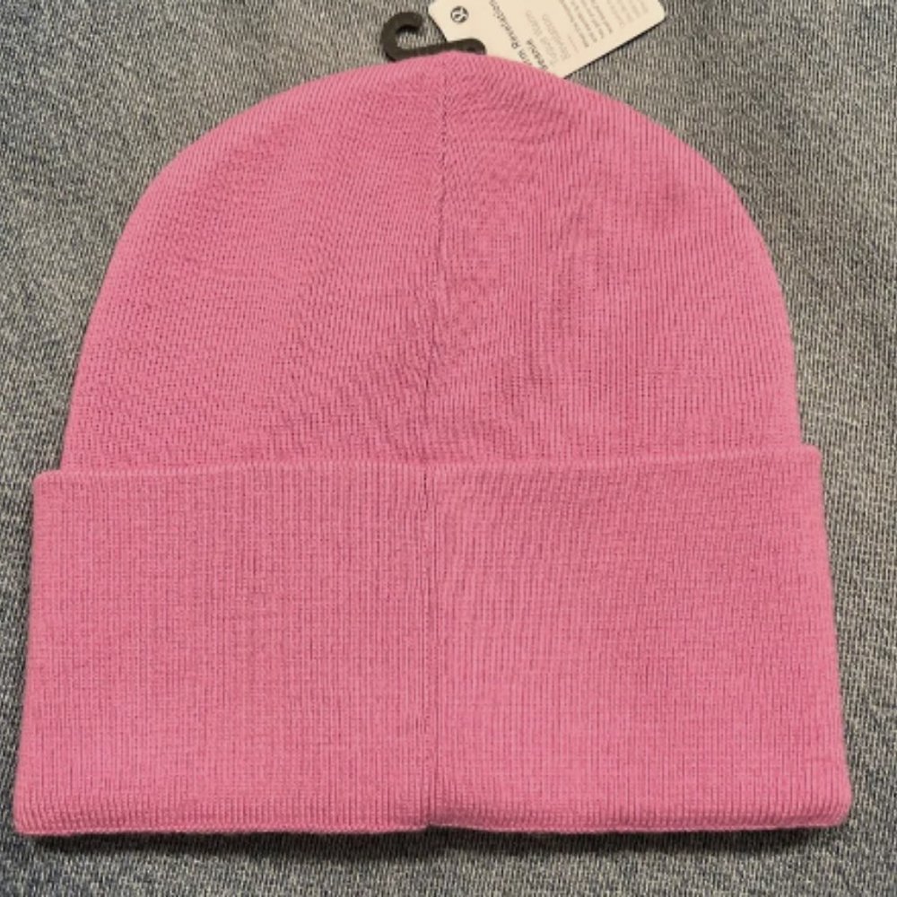 (2340/41) NWT LLL WARM REVELATIONS BEANIE DHALIA MAUVE/ MEADOW PINK SIZE L/XL - Picture 2 of 2